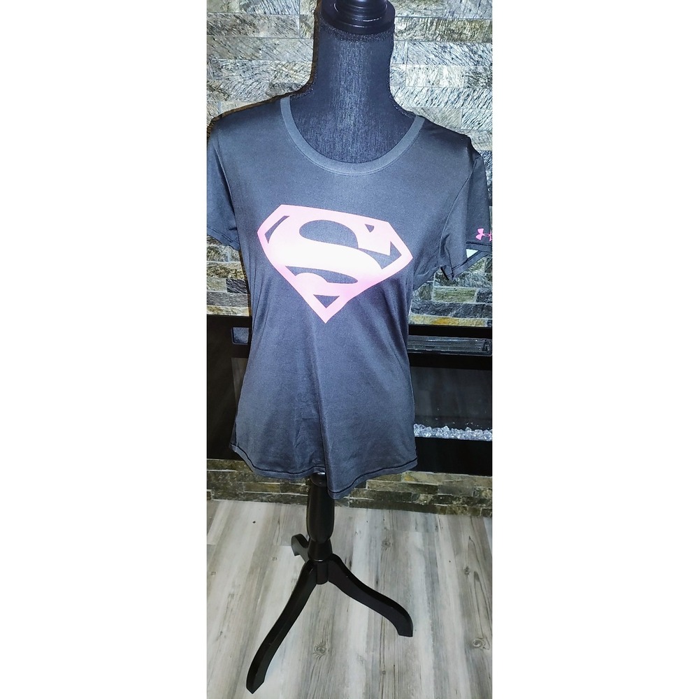 Under Armour Black/Pink Superman Athletic Shirt Size M
